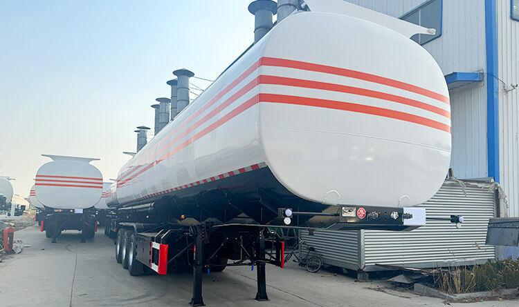 40000 Liters 4 Compartments Oil Tanker Trailer for Sale in DR Congo