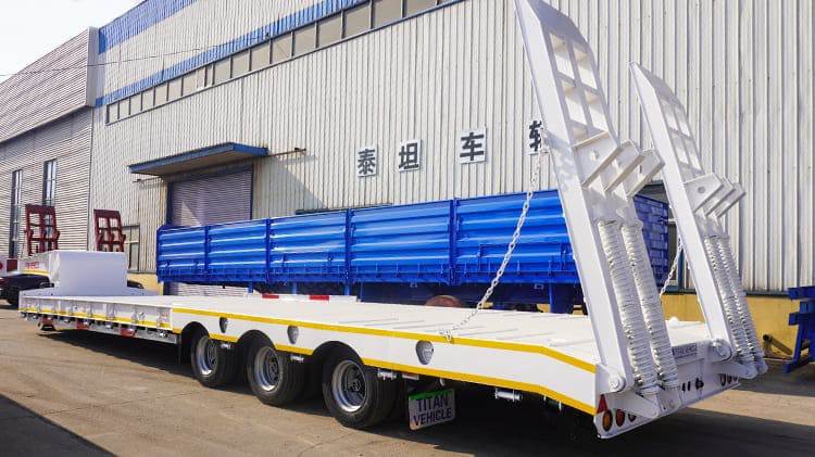 3 Axle Lowbed / Semi Low Bed Trailer Truck Price for Sale in RD Congo Banana